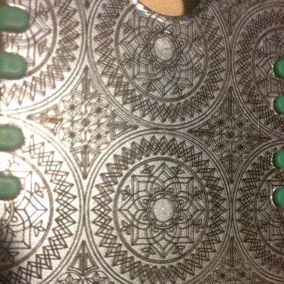 iPhone 4S case - Picture 3 of 3