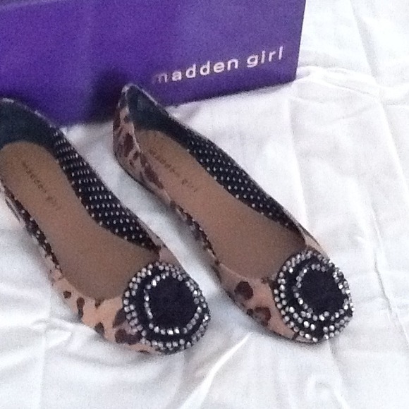 Madden girl flats