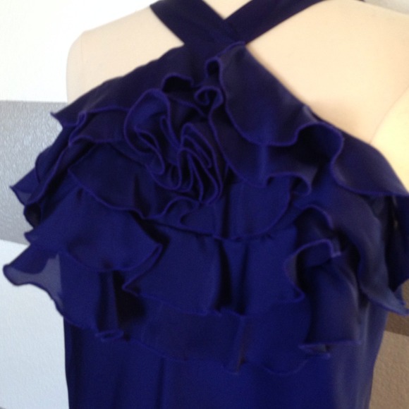 💐💐BUNDLED💐💐Express ruffled top - Picture 2 of 3