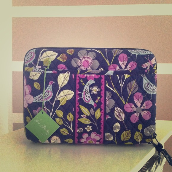 🎉HOST PICK🎉Vera Bradley mini lap top  case🎀
