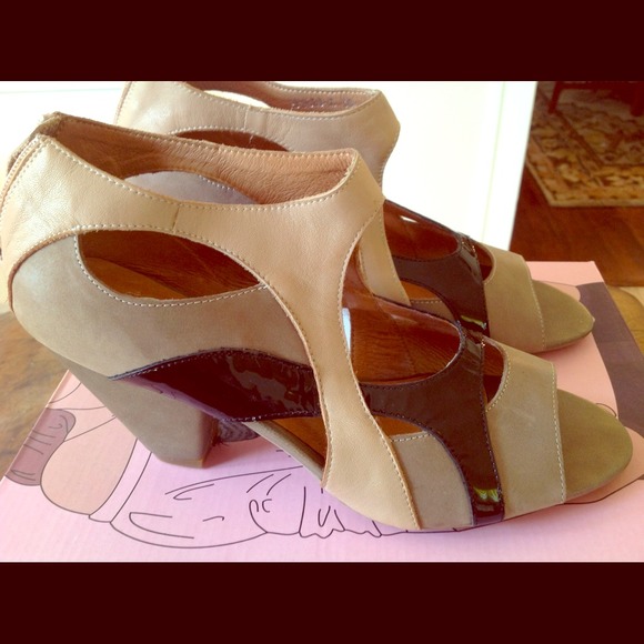 Jeffrey Campbell new zip back shoes SZ10