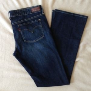 Levi's Slight Curve Skinny Boot W-30
