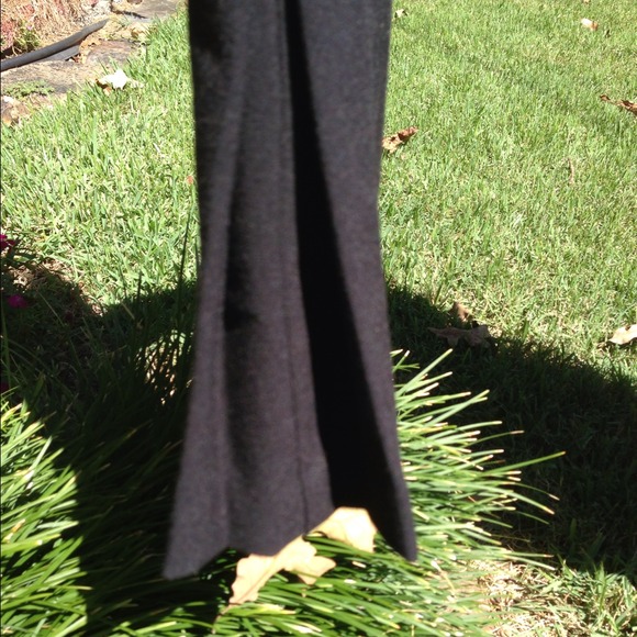 Bisou Bisou Black Skirt - Picture 3 of 3