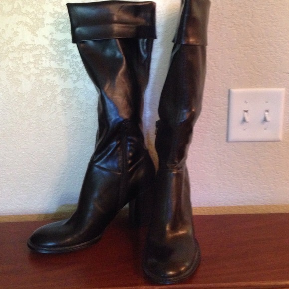 New Boots By Sam & Libby black, size 9 1/2