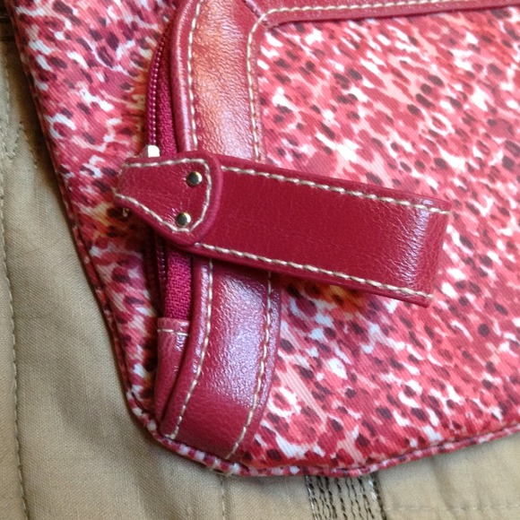 BUNDLED - Picture 3 of 3