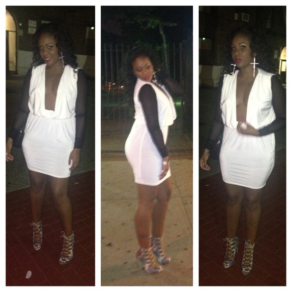 FABULOUS DRESS - Picture 2 of 2