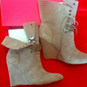 Taupe color Betsey Johnson wedge boot