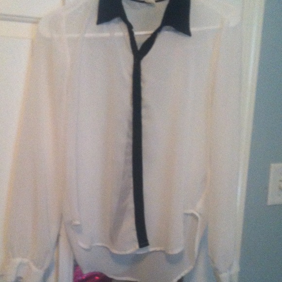 forever 21 collard blouse sz small! 15$