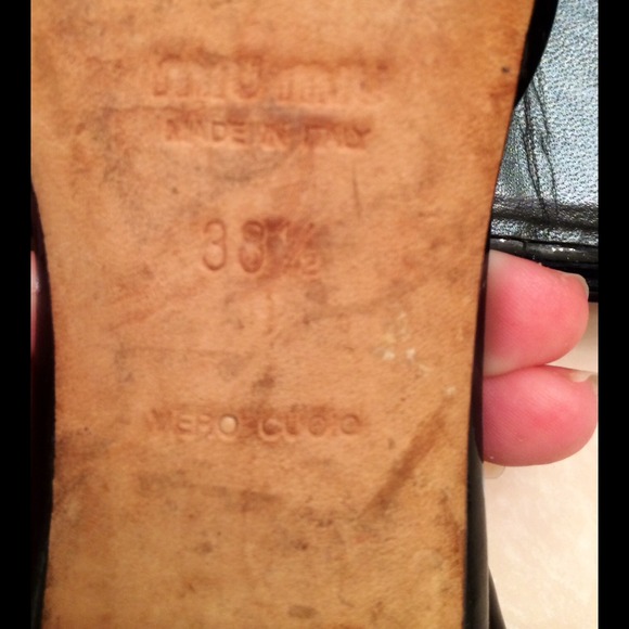 Miu Miu 100% authentic black flats - Picture 2 of 4