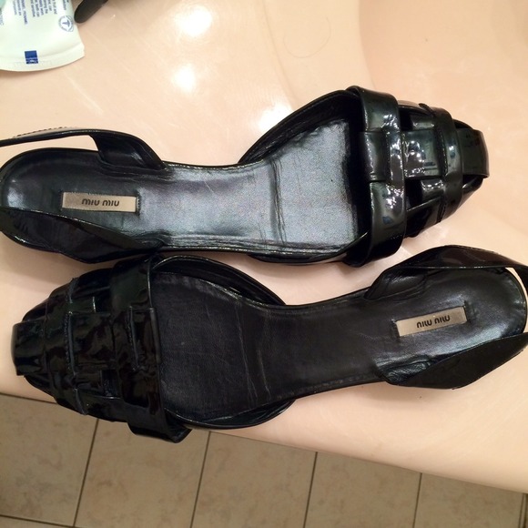 Miu Miu 100% authentic black flats - Picture 4 of 4