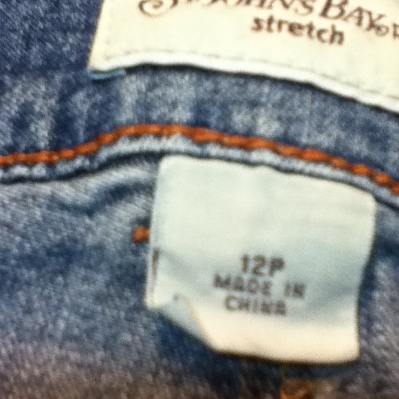 Cute capris! - Picture 2 of 4