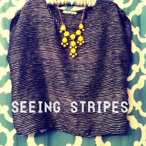❌Hold...Striped Cropped Top with Peek-a-boo Back