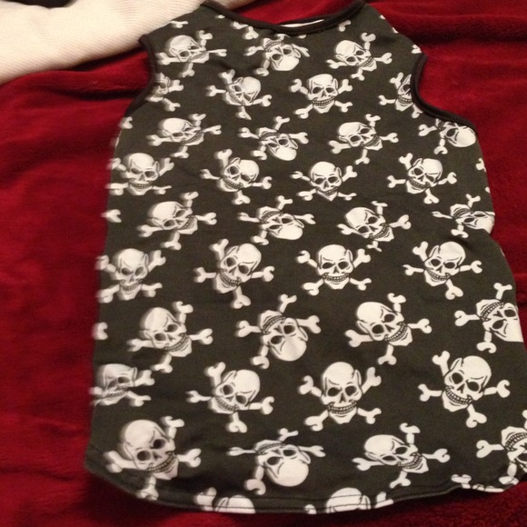🚫🚫SOLD IN BUNDLE🚫🚫GLOW-N-THE-DARK SKULL🌙