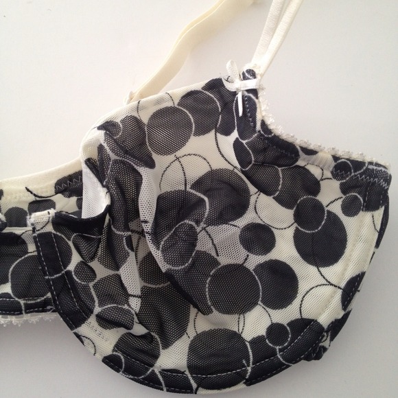 Sold Sold Sold - Picture 2 of 4