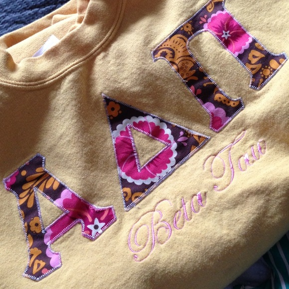 Vera inspired adpi letters crow neck sweatshirt