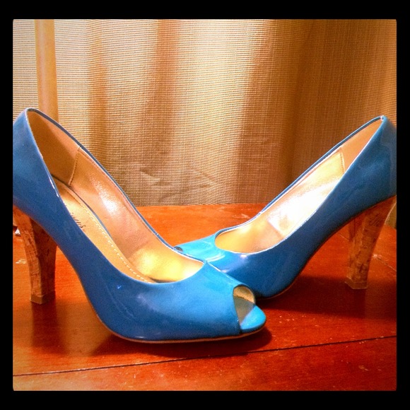 Turquoise Pumps