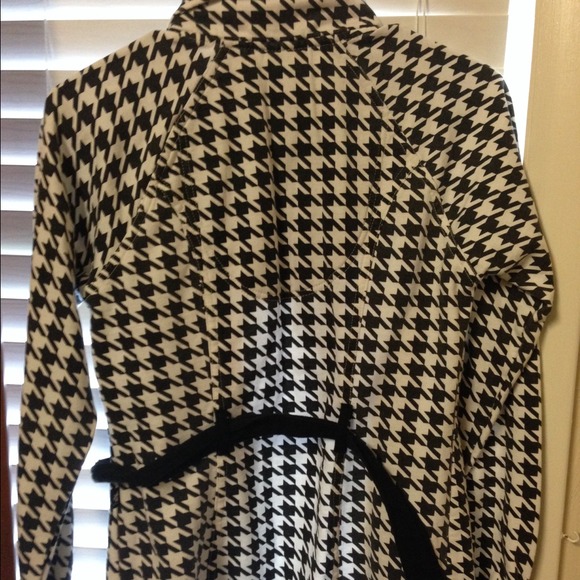 Jacket - Picture 2 of 2