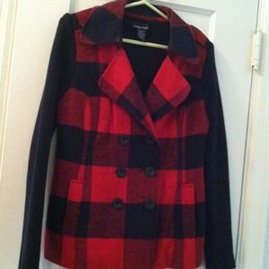 Super cute plaid sweater/coat