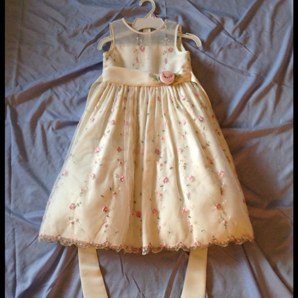 📛Sale📛 Girl's Dress