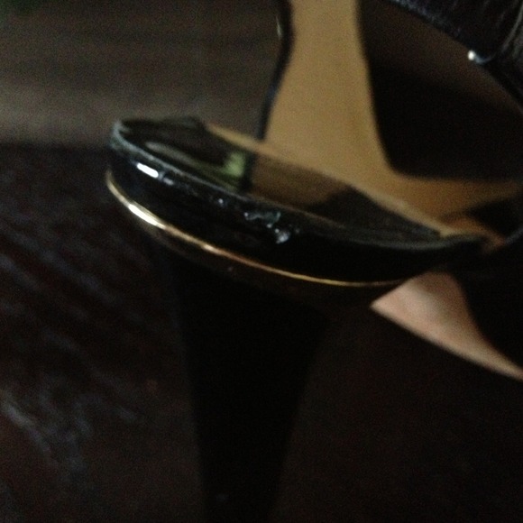 Authentic patent sling back Jimmy Choos xSOLDxx - Picture 3 of 3