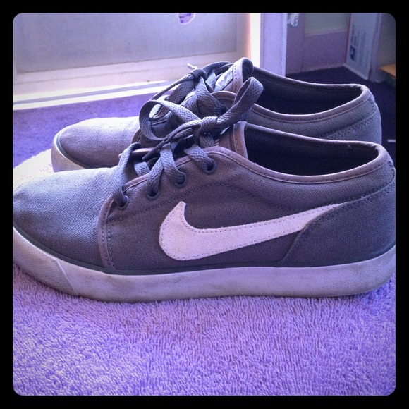 Grey nikes