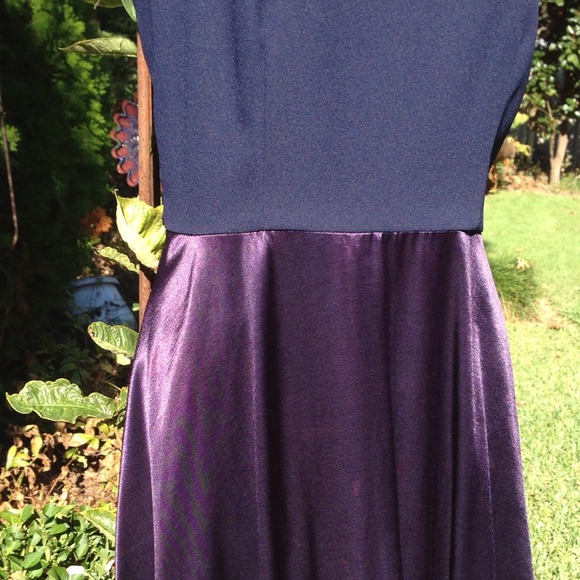Ann Taylor Purple Dress "HP 3-19-14" - Picture 3 of 3