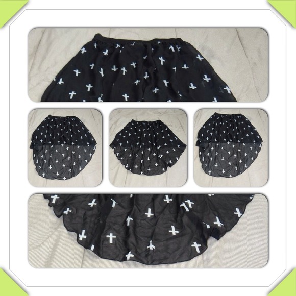 Cross skirt