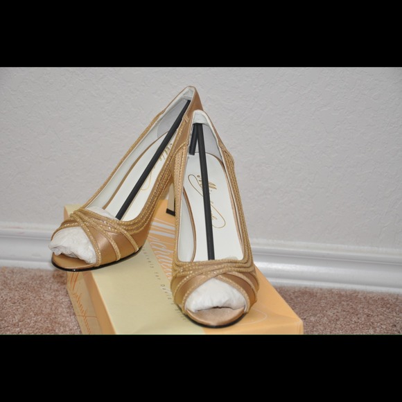 Gold silk peep toe worn once for pictures only