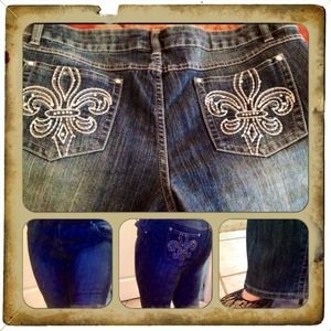 Brand new Mudd Fleur di leis dark blue jeans