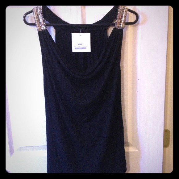 Ella Moss tank