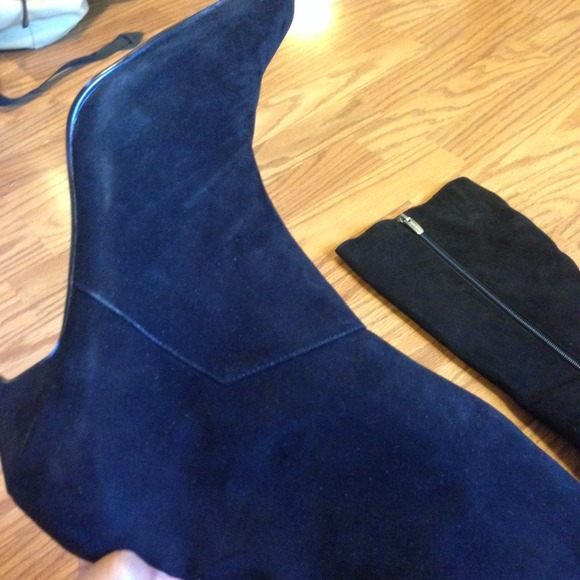 Black High Boots - Picture 2 of 2