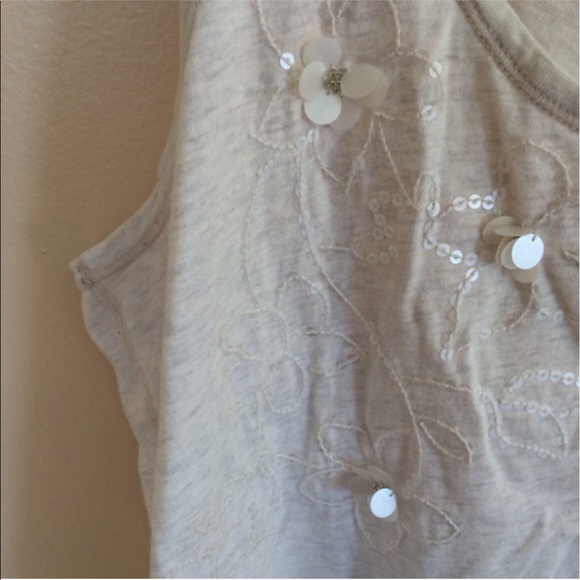 Hollister tank w/ sequin design - Picture 2 of 3