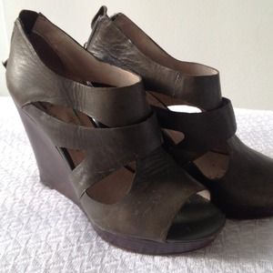 Mrkt Olive Green Cutout Wedges
