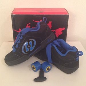 SOLD ON EBAY Heelys shoes, brand new, never worn.