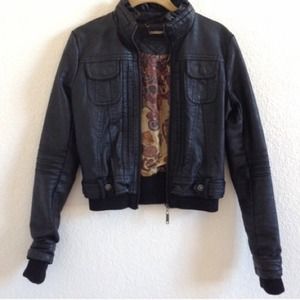 🌸Faux Leather Jacket🌸
