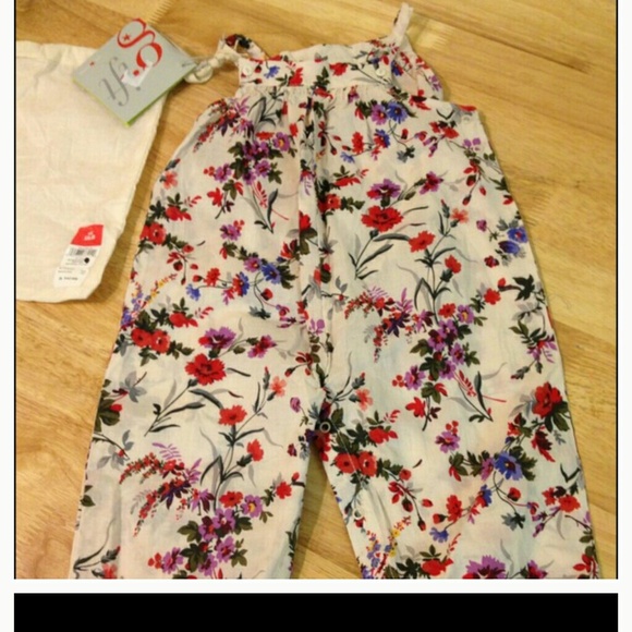 SOLD OUT NWT Baby Rompers 3-6,6-9 Months - Picture 4 of 4