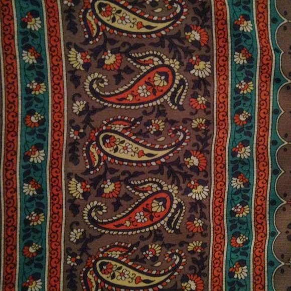 Sold in bundle!TurquoiseW/ Brown Paisley large - Picture 2 of 4