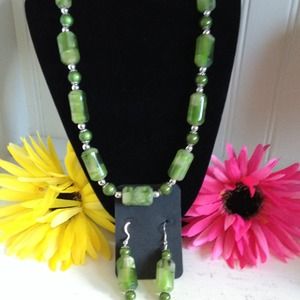Lovely Lime Necklace and Earring Set.