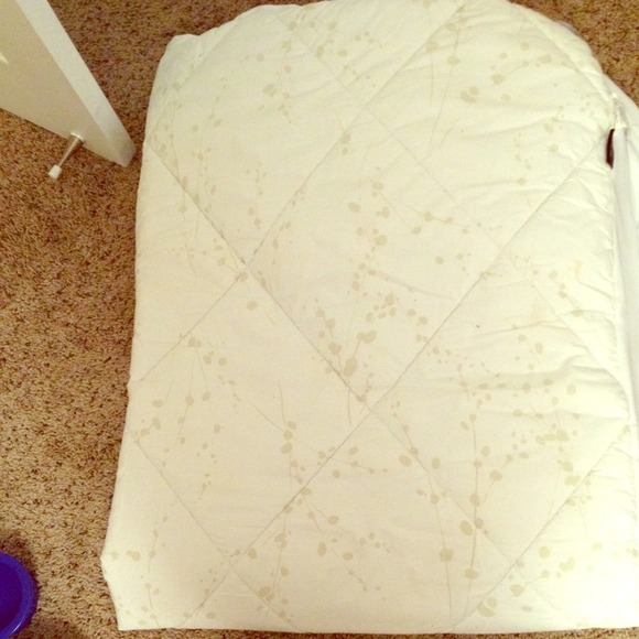 Full size mattress cover