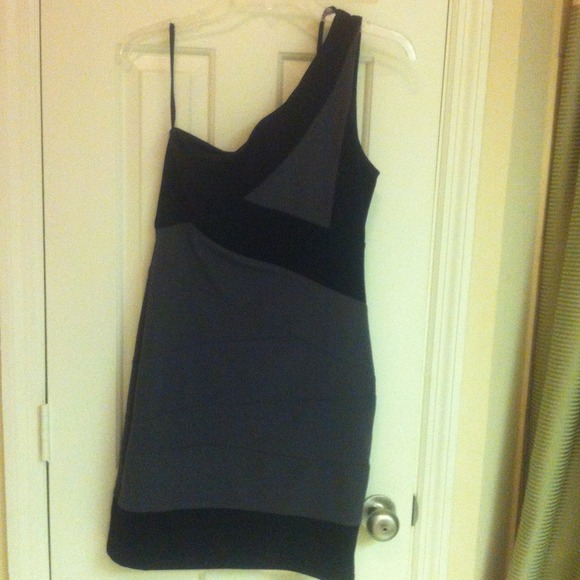One shoulder dress