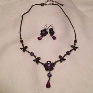 Vintage necklace with matching earrings
