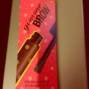 Reserved!! Gimme Brow: brow volumizer medium/deep