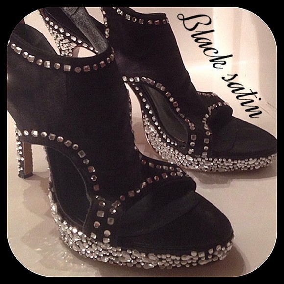 SOLD IN BUNDLE Bling black satin crystal heels - Picture 2 of 4