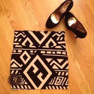 High wasted skirt! **NEW** can negociate:)