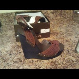 Wedge sandals from BeBe