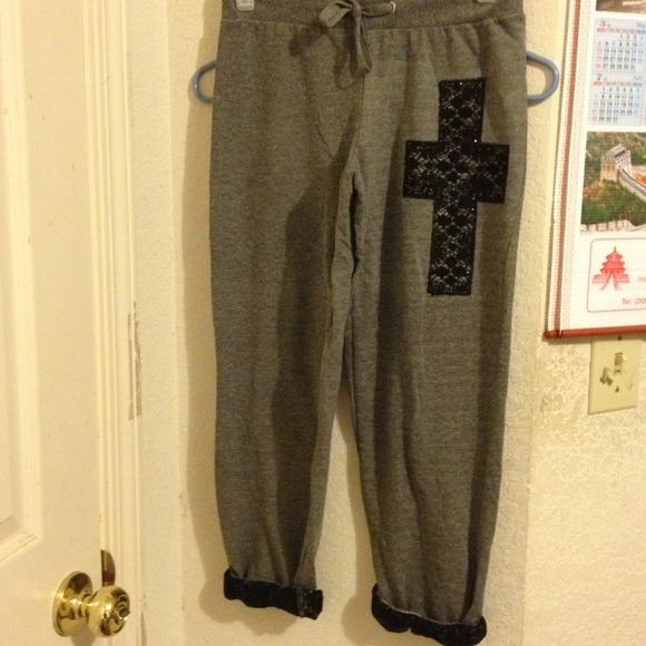 Cross sweats