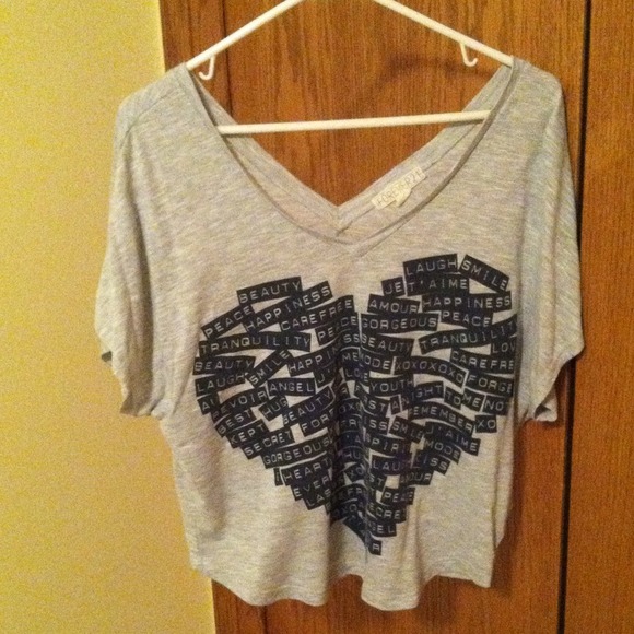 Heart shirt- forever 21