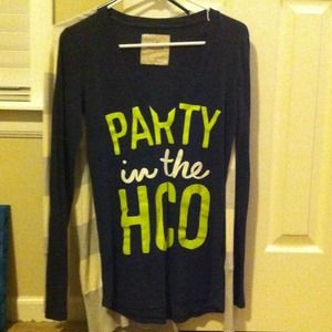 Long sleeve Hollister shirt