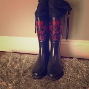 Juicy Couture Rain Boots Size 6