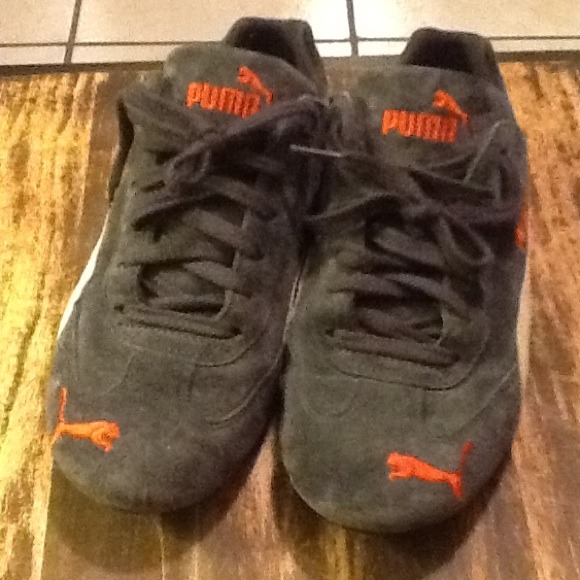 Puma tennis shoes plus daisy Fuentes cardigan